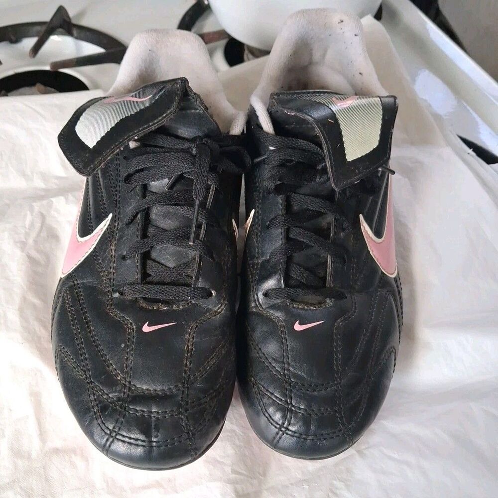 Title: NIKE TIEMPO NATURAL III TF BLACK PINK SOCCER TURF CLEATS 385411-061 SZ 5